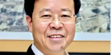 金馬同胞應該好好思考自己的未來,發臭已久的奶嘴早就應該拋遠揚棄了